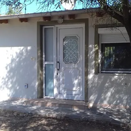 Ammolofi Beachfront Villas